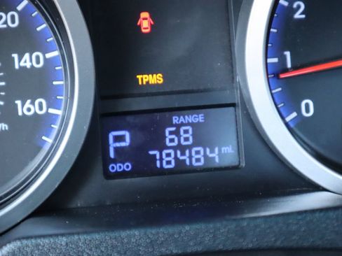 Used 2010 Hyundai Genesis 3.8 image 47