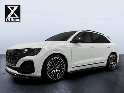Used 2024 Audi SQ8 Prestige w/ Prestige Package AWD/4WD image 2