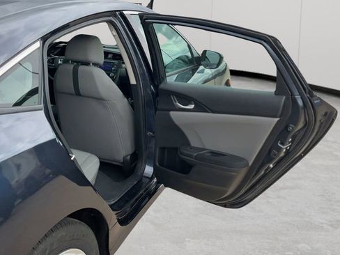 Used 2018 Honda Civic LX image 40