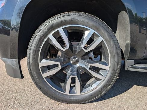 Used 2019 Chevrolet Tahoe Premier AWD/4WD image 11