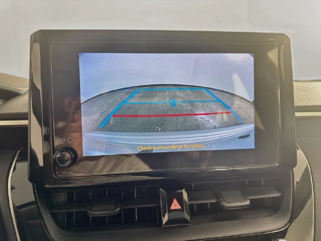 Used 2023 Toyota Corolla LE FWD image 17
