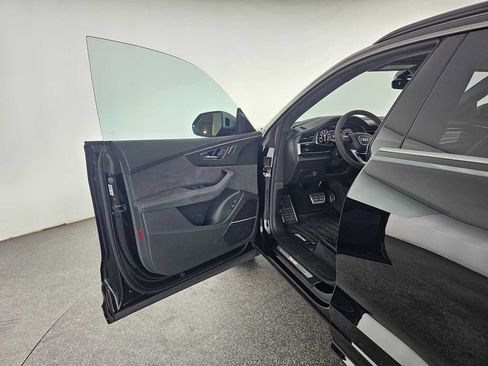 Used 2025 Audi RS Q8 performance w/ RS Design Package - Gray AWD/4WD image 19