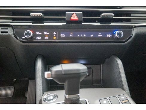 New 2026 Kia Sportage EX image 23