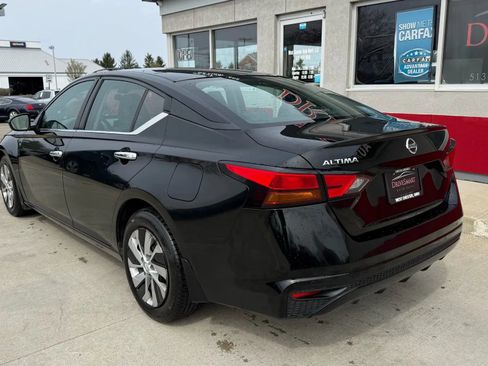 Used 2021 Nissan Altima 2.5 S w/ Driver Assist Package FWD image 4