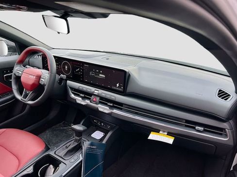 New 2026 Kia K4 EX w/ GT-Line Premium Package FWD image 29