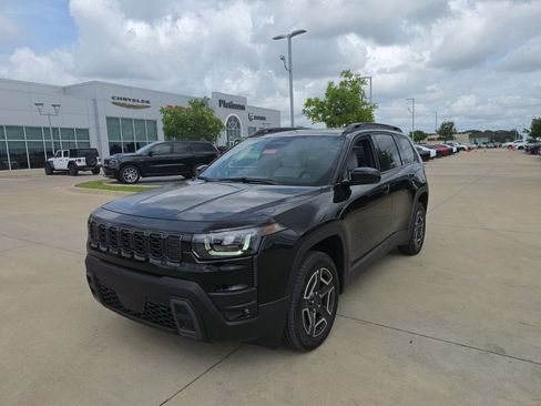 New 2026 Jeep Cherokee Laredo AWD/4WD image 9