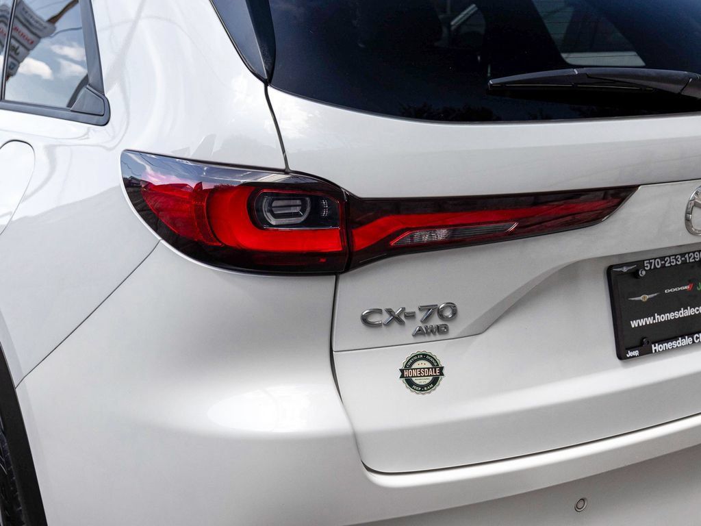 Used 2025 MAZDA CX-70 Plug-In Hybrid w/ Premium Pkg AWD/4WD image 37