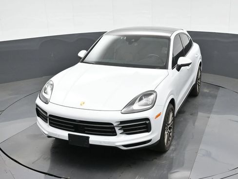 Certified 2023 Porsche Cayenne Platinum Edition AWD/4WD image 33