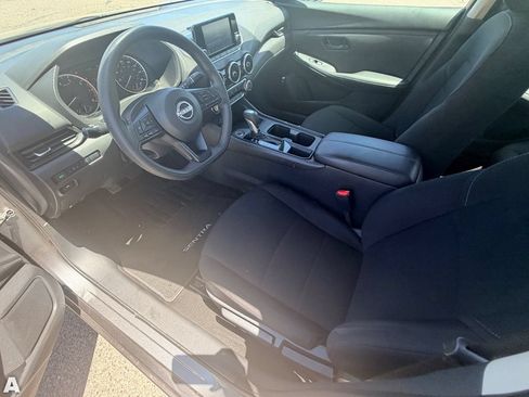 Used 2024 Nissan Sentra S FWD image 13