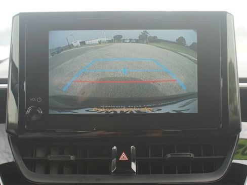 Used 2023 Toyota Corolla SE AWD/4WD image 7