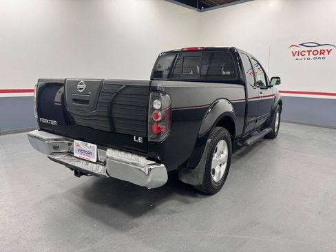 Used 2008 Nissan Frontier LE w/ Technology Pkg RWD image 3
