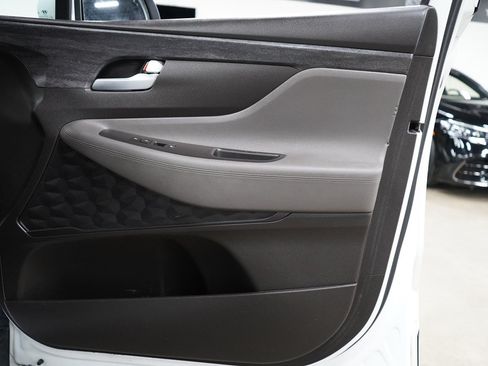 Used 2019 Hyundai Santa Fe SE FWD image 29