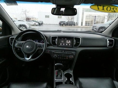 Used 2017 Kia Sportage EX w/ EX Premium Package image 4