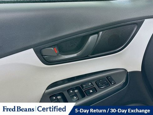 Certified 2023 Hyundai Kona SEL image 19