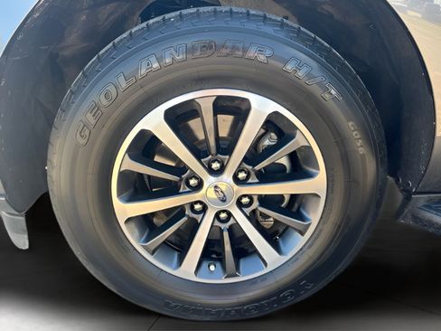 Used 2021 Ford Expedition XLT RWD image 12