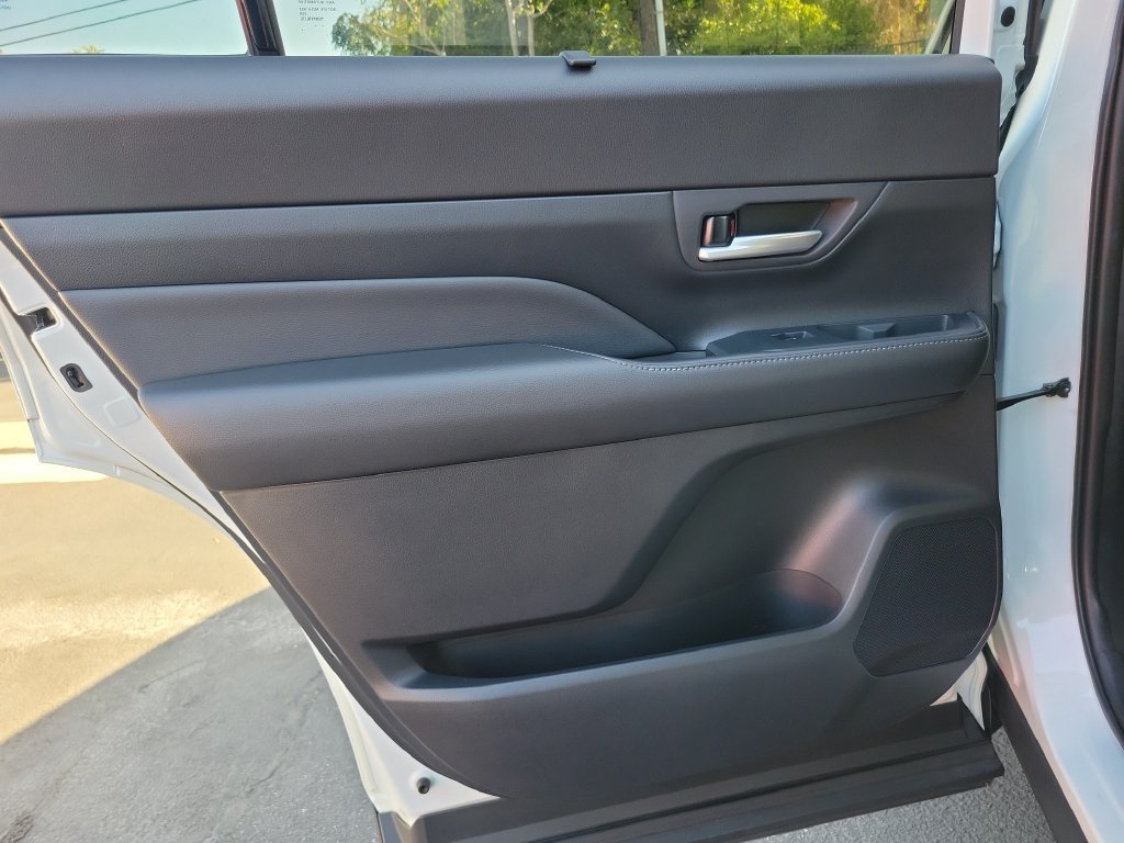 Used 2024 Toyota Grand Highlander AWD image 19