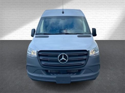 New 2025 Mercedes-Benz Sprinter 2500 image 4