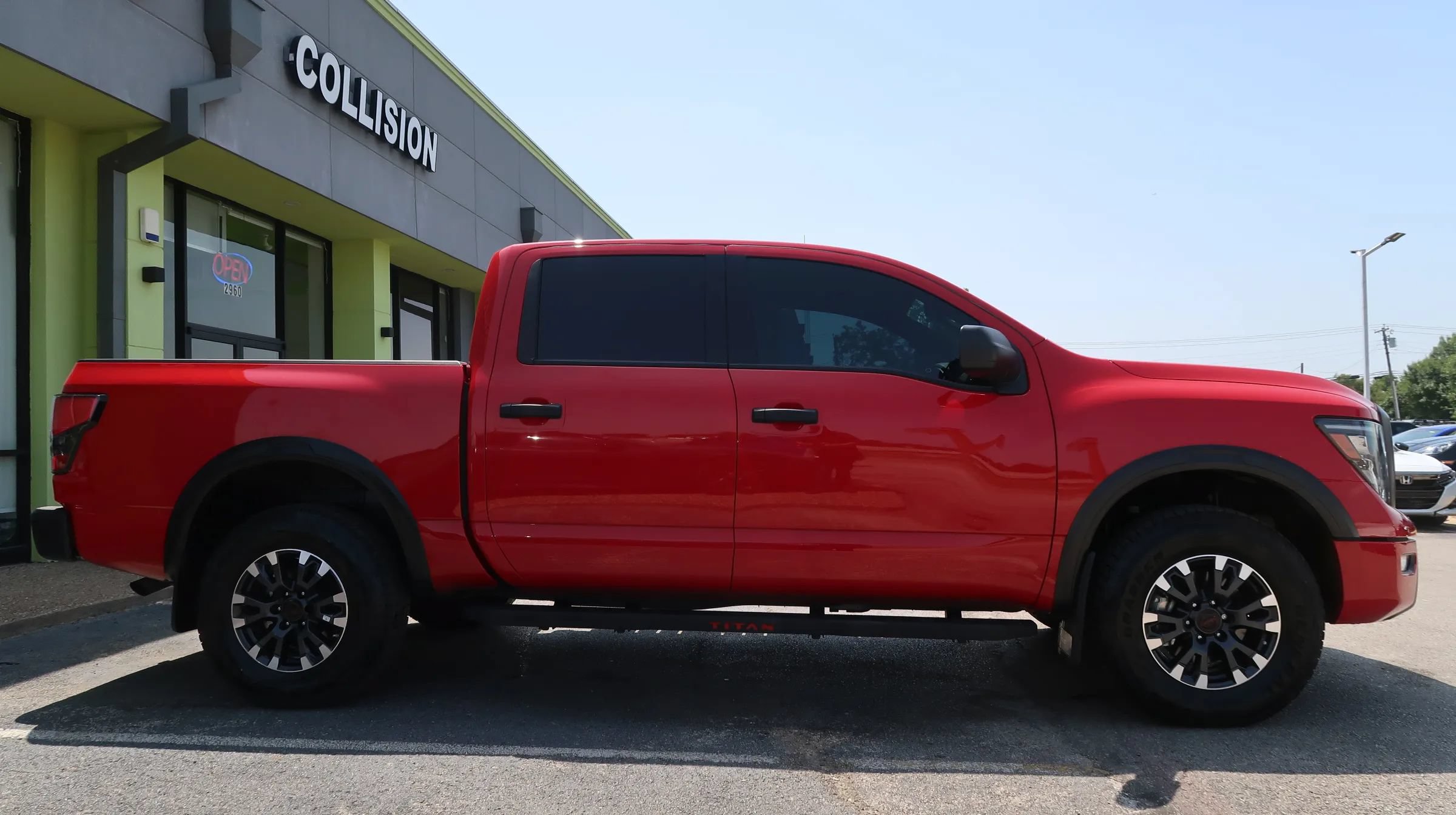 Used 2024 Nissan Titan PRO-4X w/ Off Road Protection Package AWD/4WD image 8