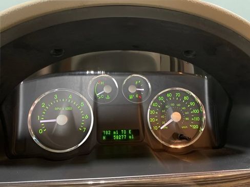 Used 2005 Mercury Montego Luxury FWD image 16