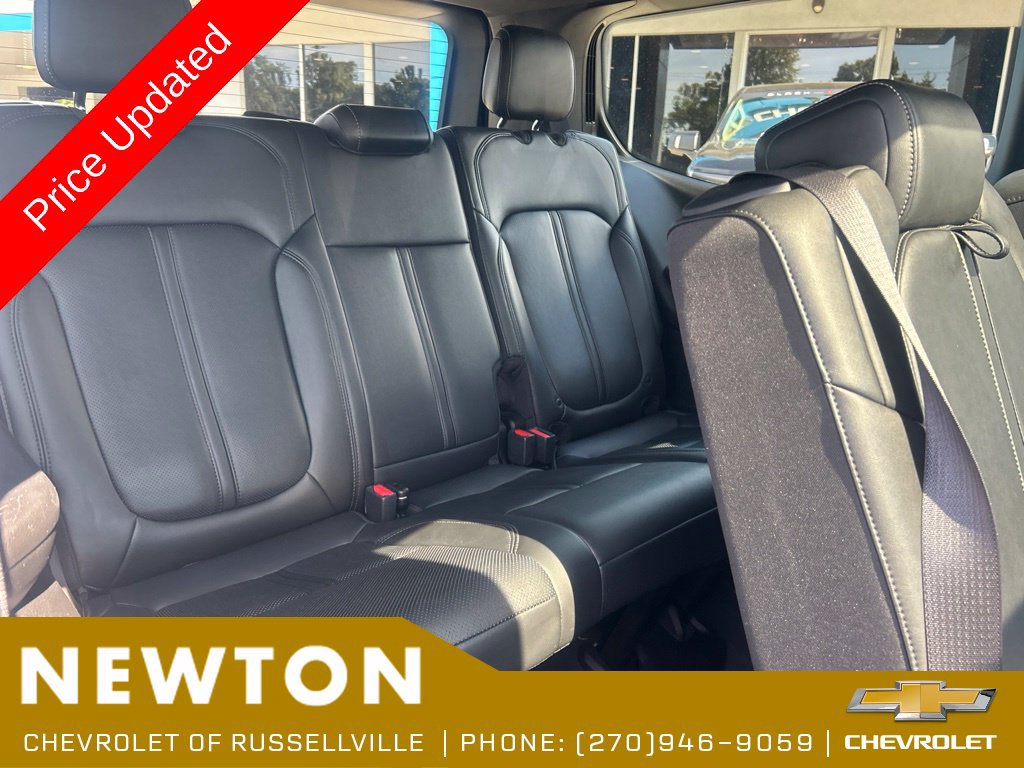 Used 2023 Jeep Wagoneer 4WD w/ Premium Group I image 31