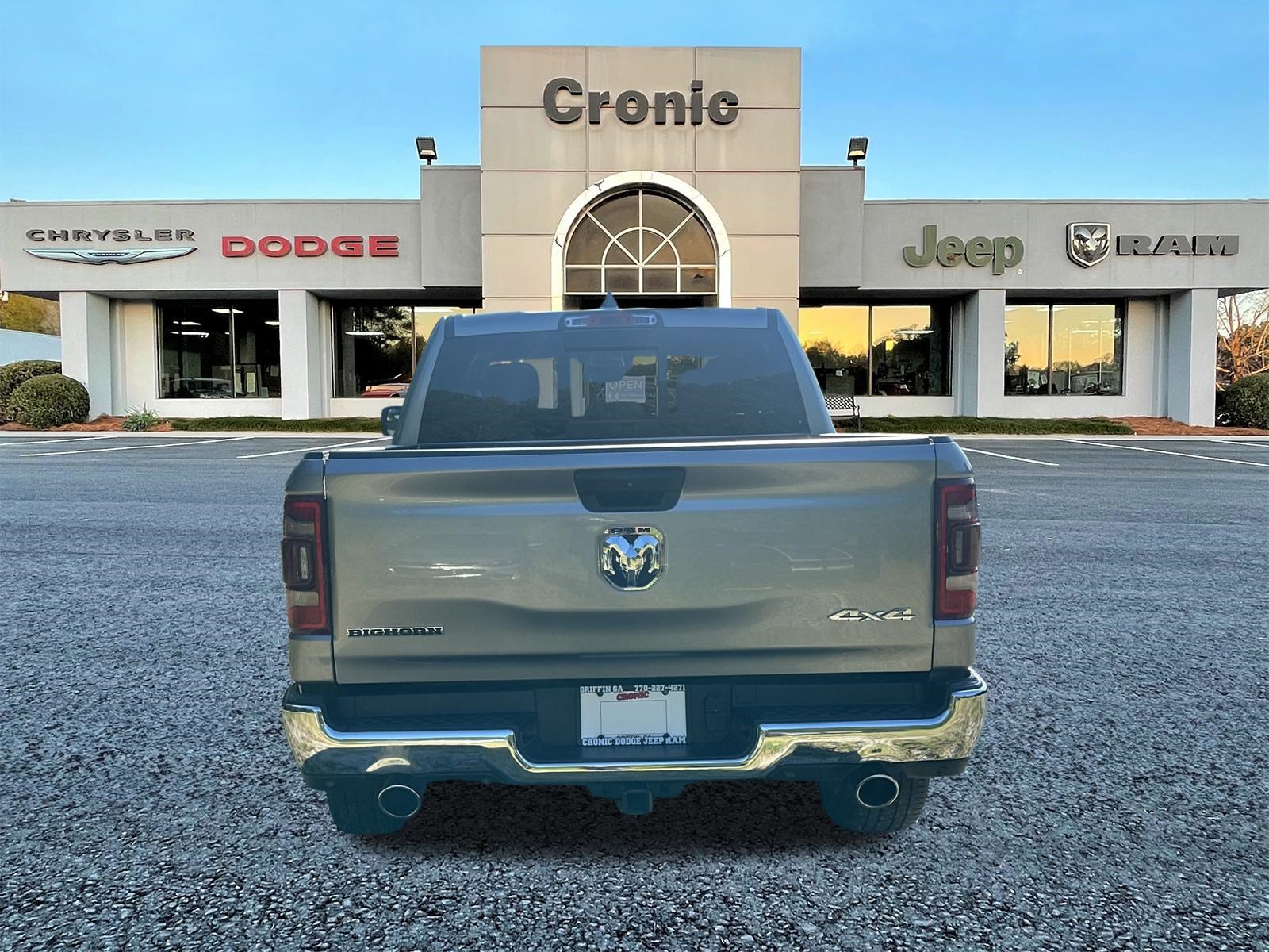 Used 2023 RAM 1500 Big Horn AWD/4WD image 4