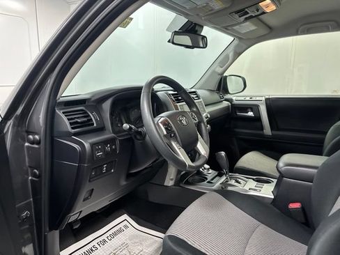 Used 2021 Toyota 4Runner SR5 AWD/4WD image 20
