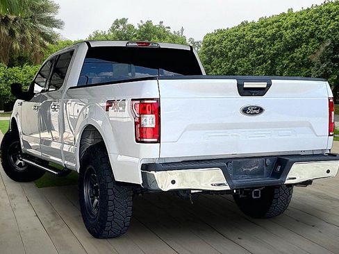 Used 2019 Ford F150 XLT w/ Equipment Group 302A Luxury AWD/4WD image 9