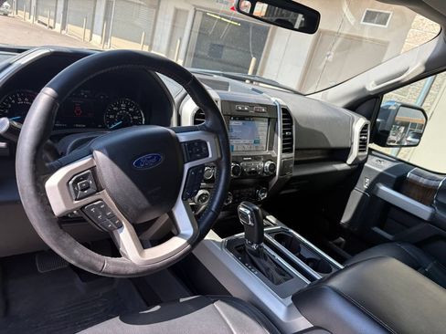 Used 2019 Ford F150 Lariat AWD/4WD image 17