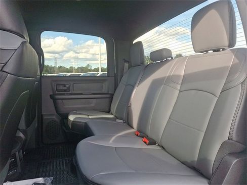 Used 2023 RAM 3500 Tradesman w/ Chrome Appearance Group image 10