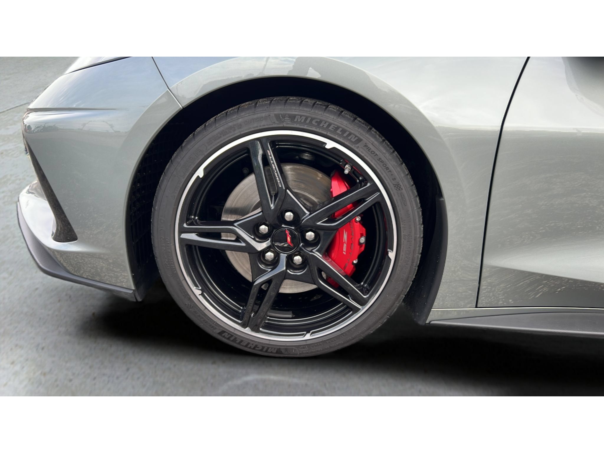 Certified 2022 Chevrolet Corvette Stingray Premium Conv w/ Z51 Performance Package RWD image 31