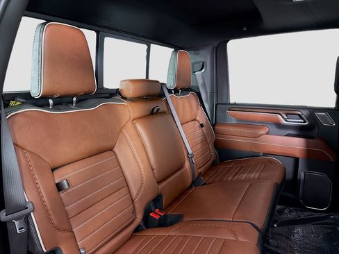 New 2026 GMC Sierra 2500 Denali Ultimate image 28