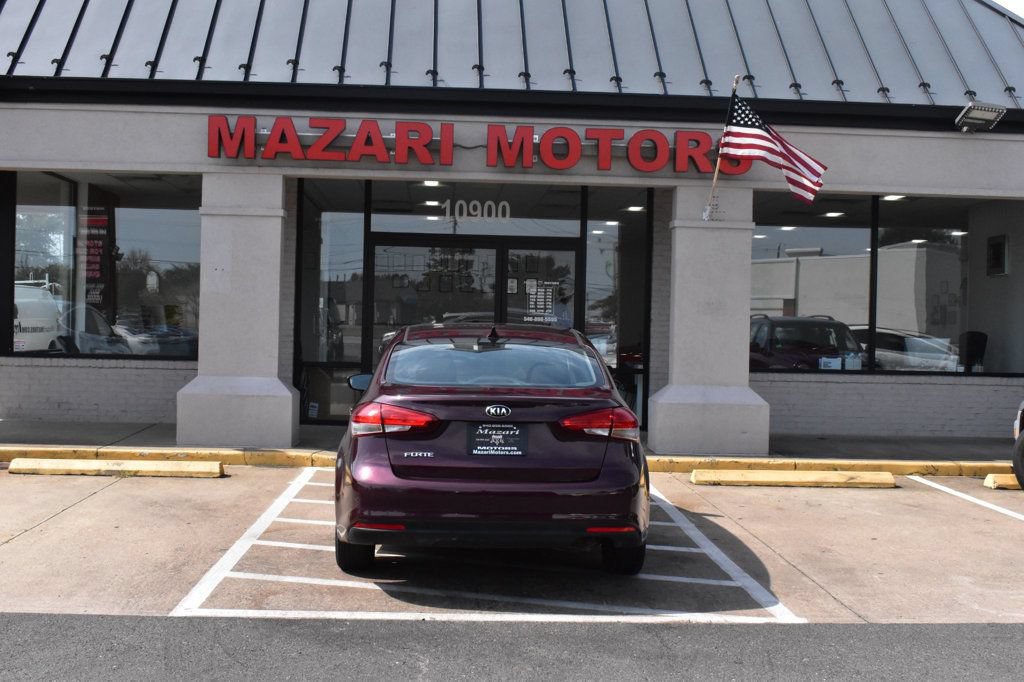 Used 2018 Kia Forte LX FWD image 10