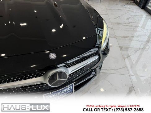 Used 2017 Mercedes-Benz SL 450 w/ Premium I Package image 12