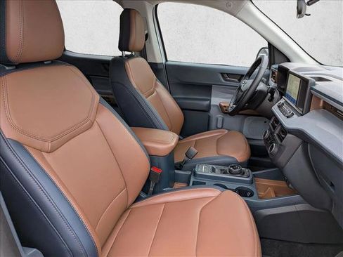 Used 2024 Ford Maverick Lariat w/ 4K Tow Package image 17