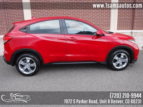 Used 2018 Honda HR-V LX image 24