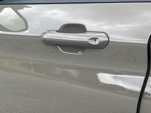 New 2026 Ford Explorer ST-Line w/ ST-Line Street Pack RWD image 26