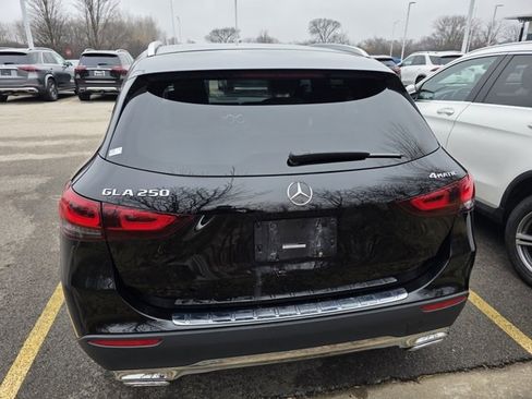 Used 2021 Mercedes-Benz GLA 250 4MATIC image 13