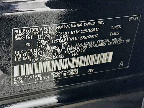Used 2021 Toyota RAV4 XLE w/ Convenience Package FWD image 12