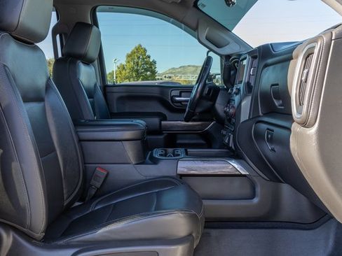 Used 2020 Chevrolet Silverado 3500 LTZ w/ LTZ Premium Package image 7