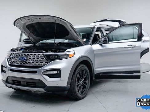 Used 2022 Ford Explorer Limited w/ Equipment Group 301A image 31