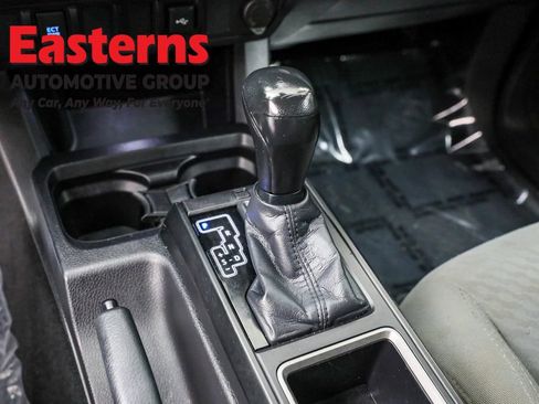 Used 2021 Toyota Tacoma SR RWD image 13