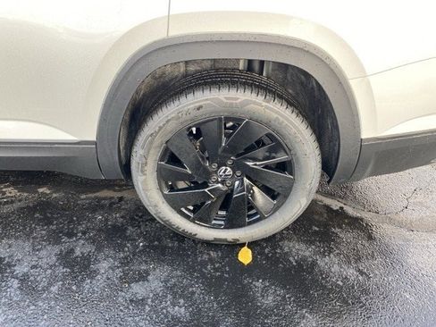 New 2026 Volkswagen Atlas SE image 19