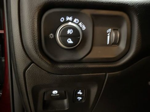 Used 2023 RAM 1500 Lone Star image 29