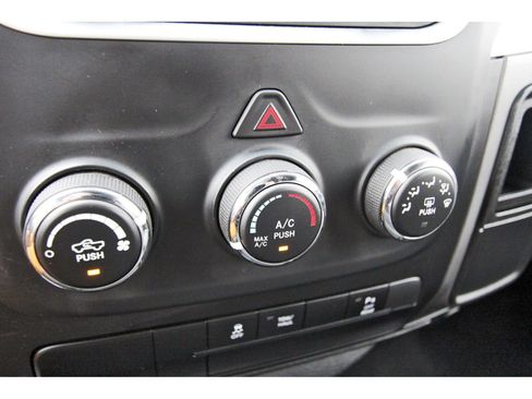 Used 2024 RAM 1500 Classic Warlock RWD image 27