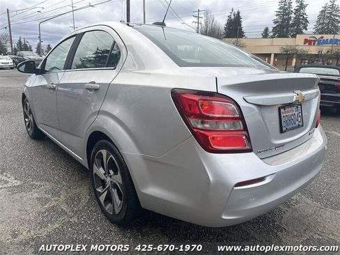 Used 2018 Chevrolet Sonic Premier image 5