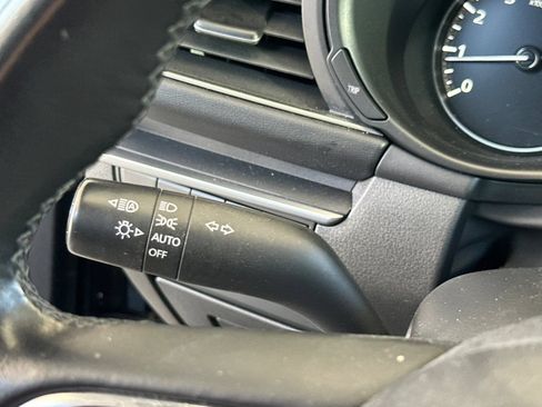 Used 2025 MAZDA MAZDA3 s Sport FWD image 37