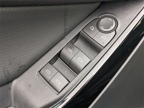 New 2026 Chevrolet Equinox LT w/ Safety and Technology Package image 10