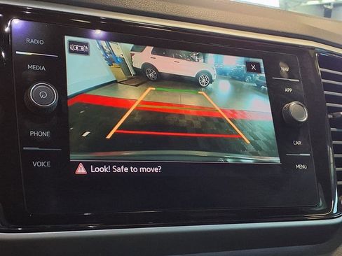 Used 2021 Volkswagen Atlas Cross Sport SEL w/ Cross Sport MDO Package image 24