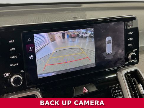 Used 2022 Kia Sorento S image 10