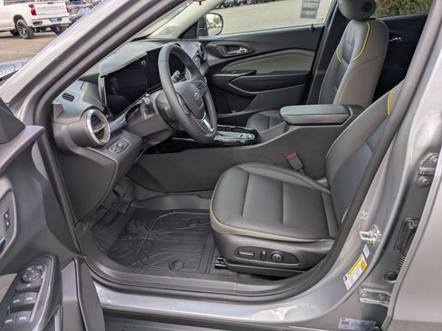 New 2026 Chevrolet Trax ACTIV w/ Driver Confidence Package image 11